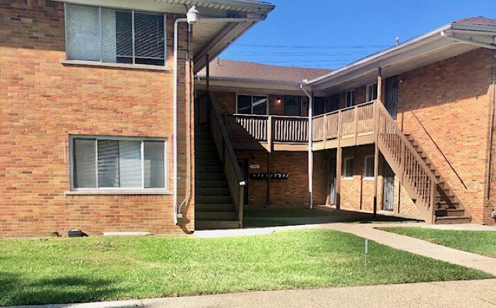 Pictures of Multifamily property located at 18027 Hoover St, Detroit, MI 48205 for sales - image #1