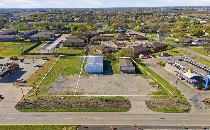 Pictures of Retail, Land property located at 409 E Princeton Dr, Princeton, TX 75407 for sales - image #1