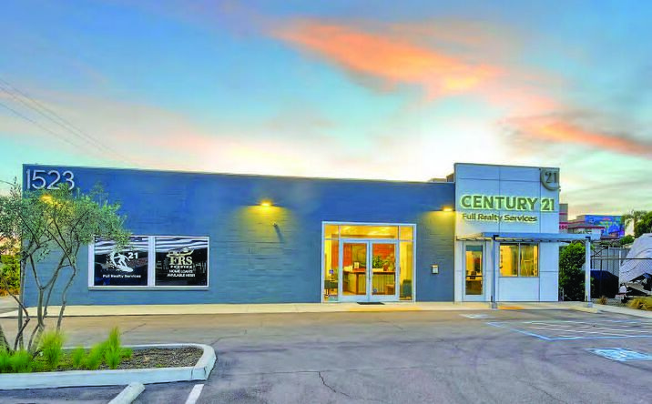 Pictures of Retail property located at 1523 S Coast Hwy, Oceanside, CA 92054 for sales - image #1