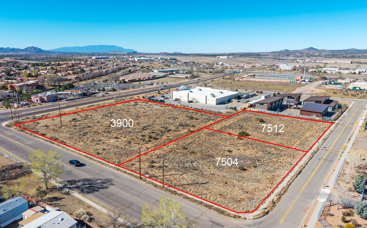 Pictures of Land property located at 7512 Gooney Bird Way, Santa Fe, NM 87501 for sales - image #1