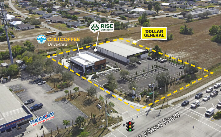 Pictures of Retail property located at 924, 928, 932 NE Pine Island Rd,, Cape Coral, FL 33909 for sales - image #1