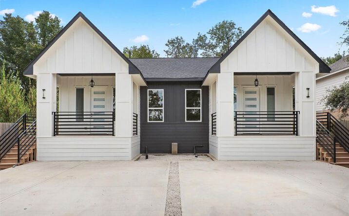 Pictures of Multifamily property located at 4728 Sunbeam St, Houston, TX 77033 for sales - image #1