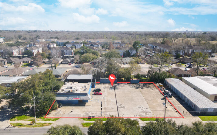 Pictures of Retail, Special Purpose property located at 705 E Boyd Dr, Baton Rouge, LA 70808 for sales - image #1