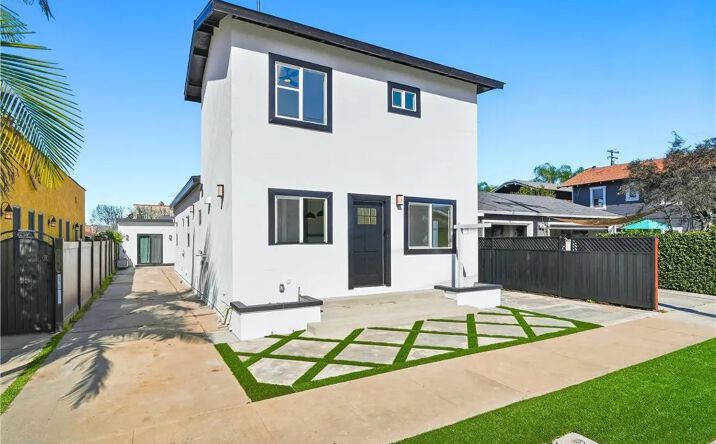 Pictures of Multifamily property located at 3519 E Colorado Street, Long Beach, CA 90814 for sales - image #1