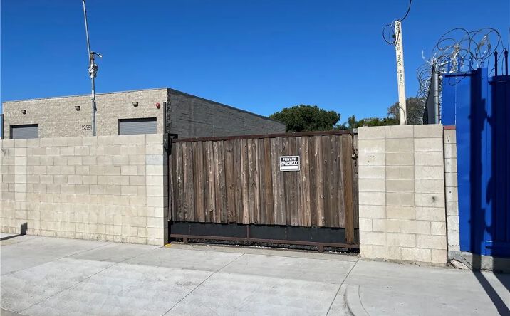 Pictures of Land property located at Branford, Pacoima, CA 91331 for sales - image #1