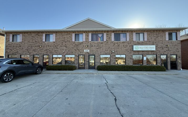 Pictures of Retail, Office property located at 250 Scott Ct, Iowa City, IA 52245 for sales - image #1