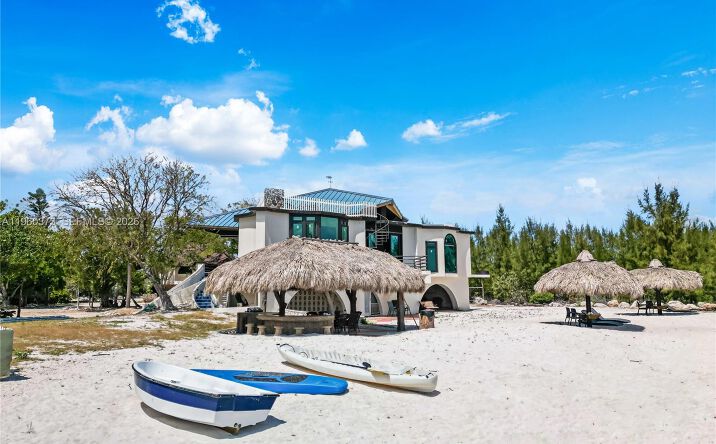 Pictures of Industrial, Hospitality property located at 1557 Long Beach Dr, Big Pine Key, FL 33043 for sales - image #1