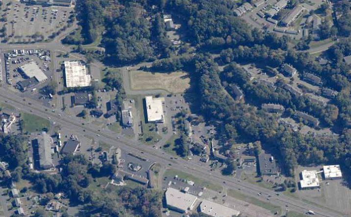 Pictures of Land property located at 2640 Berlin Turnpike, Newington, CT 06111 for sales - image #1