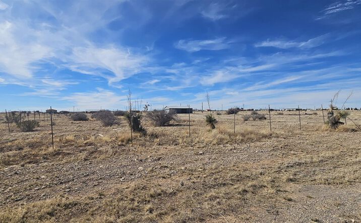 Pictures of Land property located at 7 Wildfire Road, Artesia, NM 88210 for sales - image #1