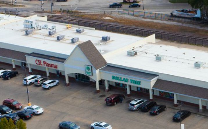 Pictures of Retail property located at 1150 N 5th St, Springfield, IL 62702 for sales - image #1