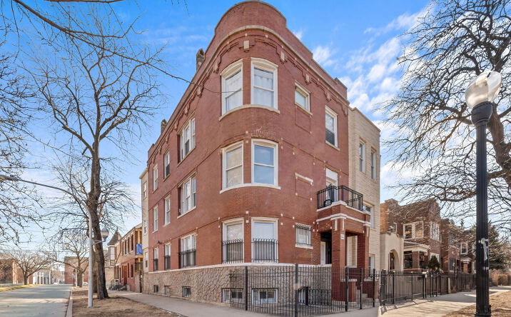 Pictures of Multifamily property located at 2435 S California Boulevard, Chicago, IL 60623 for sales - image #1