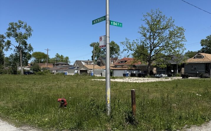 Pictures of Land property located at 8339 S Wentworth Avenue, Chicago, IL 60620 for sales - image #1