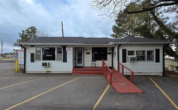 Pictures of Mixed Use, Office property located at 3228 Lusk Drive, Smyrna, GA 30080 for sales - image #1