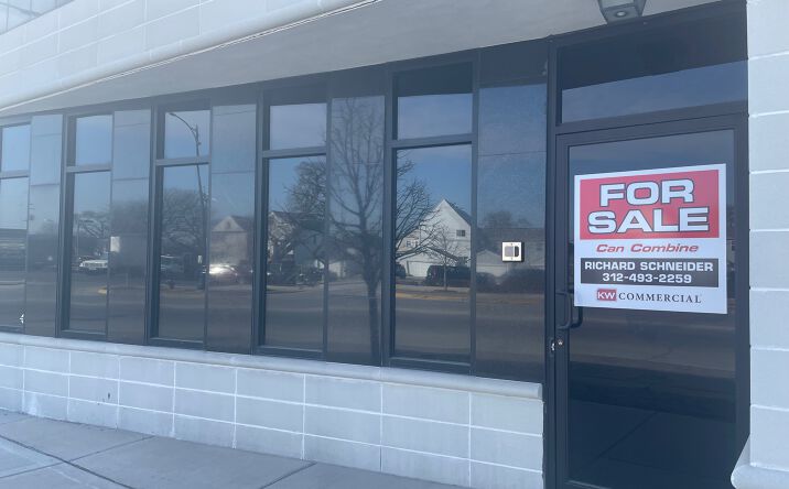 Pictures of Office, Retail property located at 7641 63rd St, Summit, IL 60501 for sales - image #1