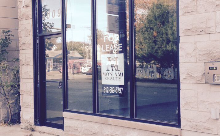 Pictures of Retail property located at 2009 W Belmont Ave, Chicago, IL 60618 for sales - image #1