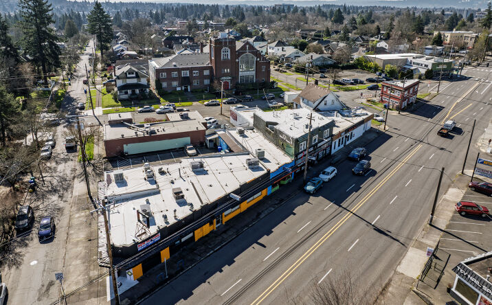 Pictures of Retail property located at 5824-5846 Ne Sandy Blvd, Portland, OR 97213 for sales - image #1