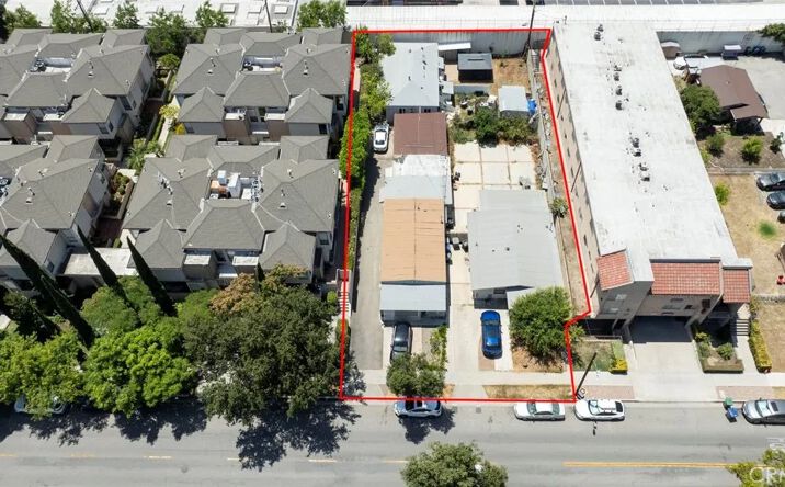 Pictures of Multifamily property located at 343 Concord Street, Glendale, CA 91203 for sales - image #1