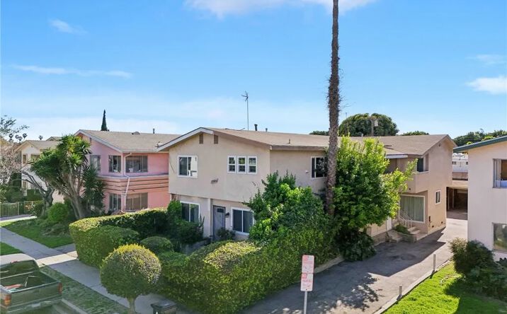 Pictures of Multifamily property located at 12066 Lamanda Street, Los Angeles, CA 90066 for sales - image #1