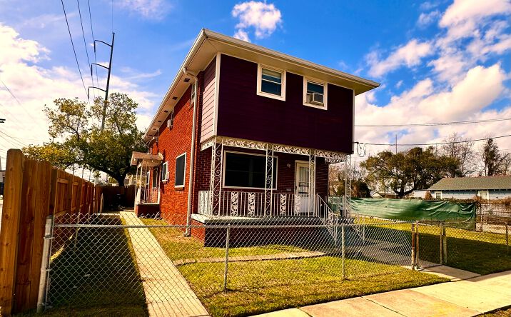 Pictures of Multifamily property located at Annette st, New Orleans, LA 70119 for sales - image #1