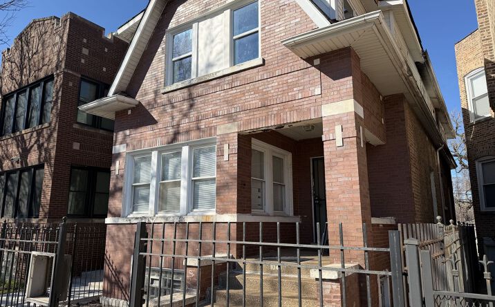 Pictures of Multifamily property located at 1044 W Marquette Road, Chicago, IL 60621 for sales - image #1