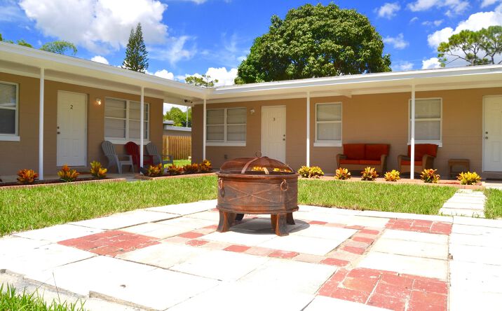 image of property at 4821 VERMONT AVE Lake Worth FL 33461-5048