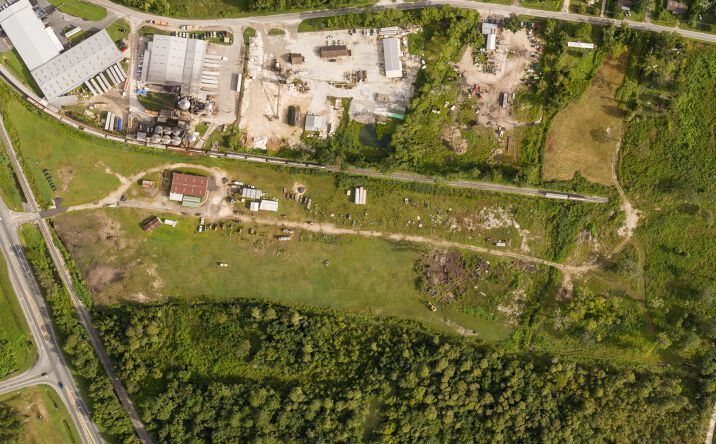 Pictures of Industrial property located at 1539 NW Main Blvd, Lake City, FL 32055 for sales - image #1
