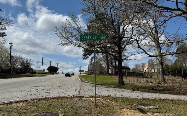 Pictures of Land property located at 4449 Miller Road, Columbus, GA 31909 for sales - image #1