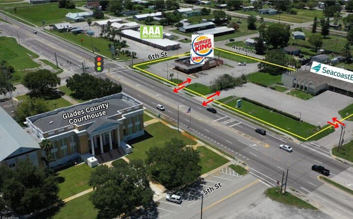 Pictures of Business for Sale, Office property located at 599 US 27, Moore Haven, FL 33471 for sales - image #1