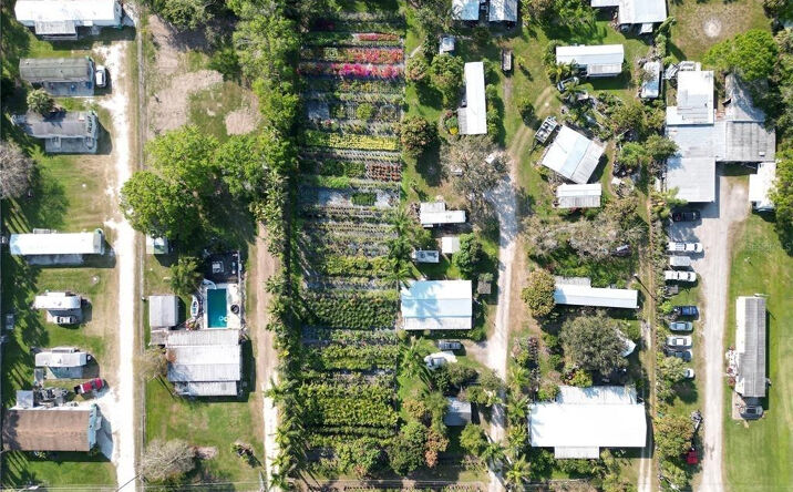 Pictures of Mixed Use, Multifamily property located at 3321 38th Avenue, Okeechobee, FL 34974 for sales - image #1