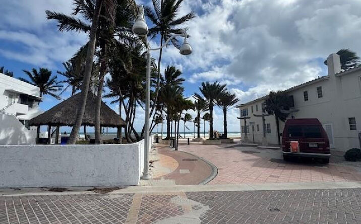 Pictures of Hospitality property located at 315 Mckinley Street, Hollywood, FL 33019 for sales - image #1