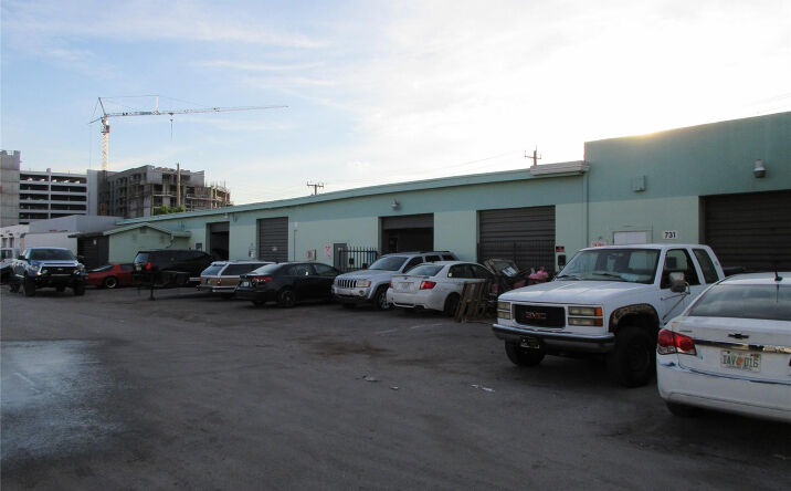 image of property at 723 NW 6TH AVE Fort Lauderdale FL 33311-7331