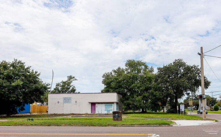 Pictures of Office property located at 1246 N 16th Street, St. Petersburg, FL 33705 for sales - image #1