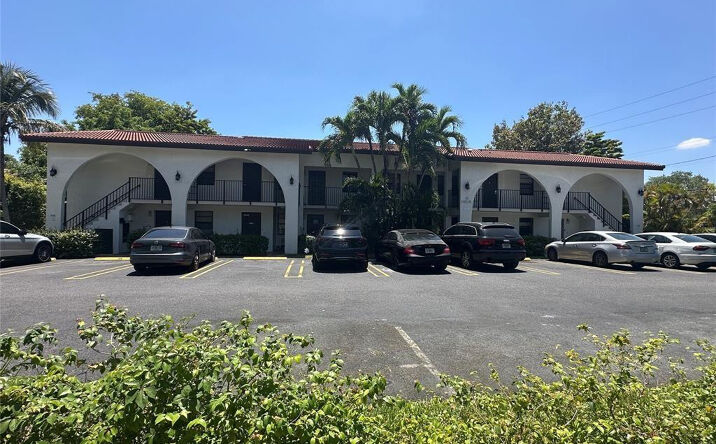 Pictures of Multifamily property located at 11676 NW 45th Street 1-8, Coral Springs, FL 33065 for sales - image #1