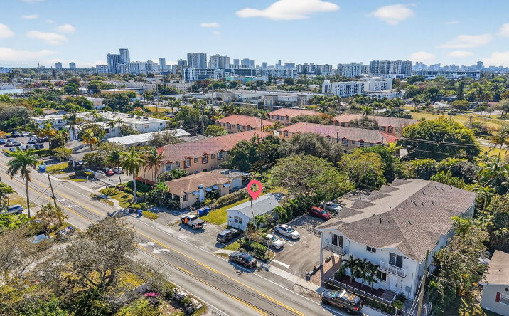 Pictures of Multifamily, Land property located at 2322 Johnson Street, Hollywood, FL 33020 for sales - image #1