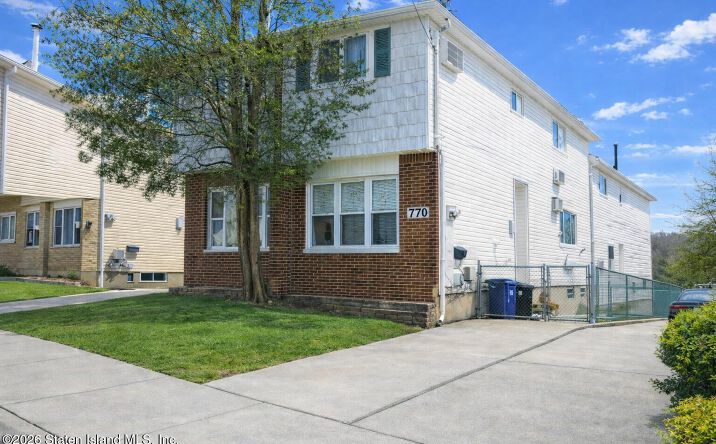 image of property at 770 WOOLLEY AVE Staten Island NY 10314-4248