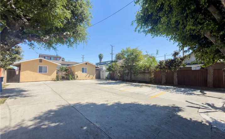 Pictures of Multifamily property located at 4014 Mckinley Avenue, Los Angeles, CA 90011 for sales - image #1