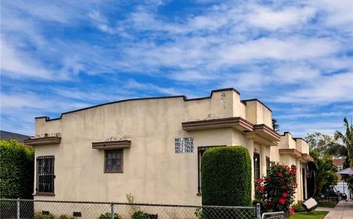 Pictures of Multifamily property located at 916 E 79th, Los Angeles, CA 90001 for sales - image #1