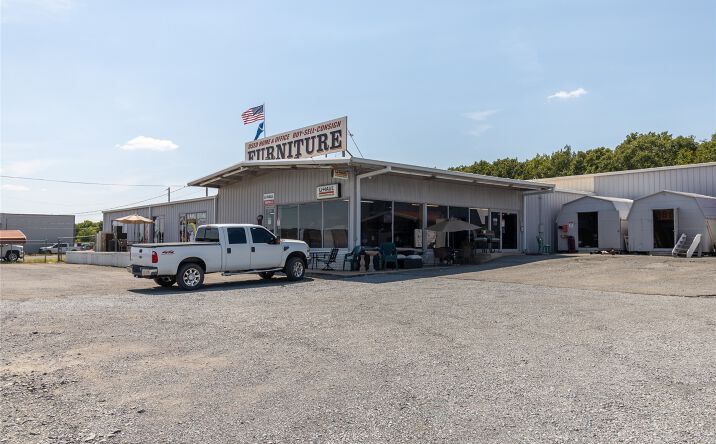 Pictures of Mixed Use, Office, Special Purpose, Retail, Industrial property located at 1631 S US Hwy 69 Highway, McAlester, OK 74501 for sales - image #1