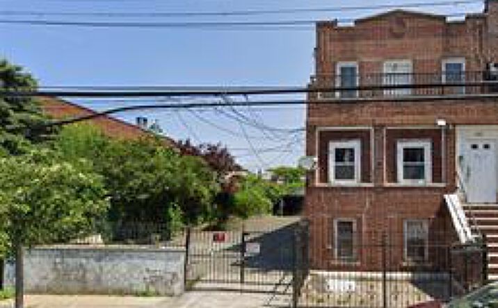 Pictures of Land, Retail property located at 717 E 226th Street, New York, NY 10466 for sales - image #1