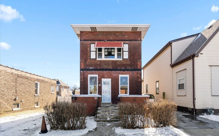 Pictures of Multifamily property located at 146 E 24th Street, Chicago Heights, IL 60411 for sales - image #1