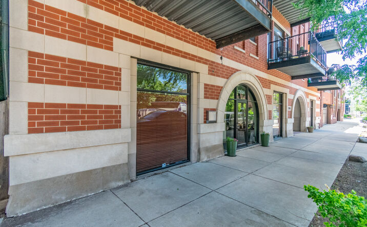 Pictures of Multifamily, Office property located at 1355 W Washington Boulevard 1, Chicago, IL 60607 for sales - image #1