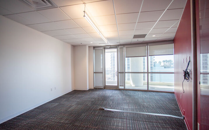 Pictures of Office property located at 121-189 S Orange Ave, Orlando, FL 32801 for sales - image #1