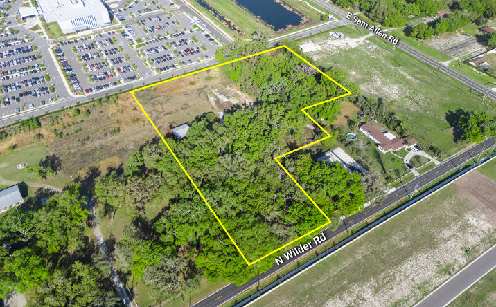 Pictures of Land property located at 3109 North Wilder Road, Plant City, FL 33565 for sales - image #1