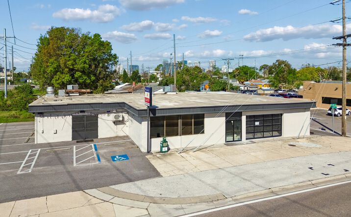 Pictures of Retail property located at 1601 S 22nd St, Tampa, FL 33605 for sales - image #1