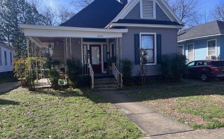 Pictures of Multifamily property located at 2053 Linden Ave, Memphis, TN 38104 for sales - image #1