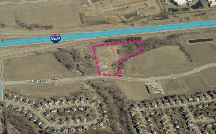 Pictures of Land, Office, Retail property located at 9439 Plum Dr, Urbandale, IA 50322 for sales - image #1