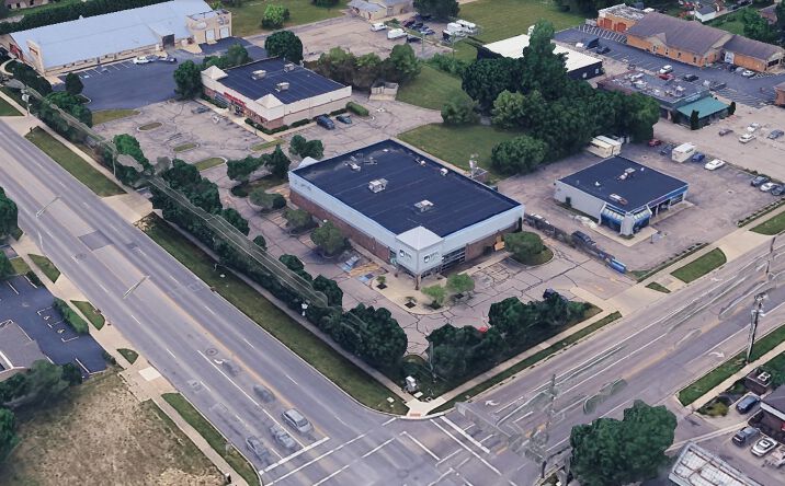 Pictures of Retail property located at 1320 E Stroop Rd, Kettering, OH 45429 for sales - image #1