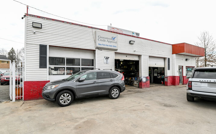 Pictures of Industrial property located at 385 New Park Ave, Hartford, CT 06106 for sales - image #1