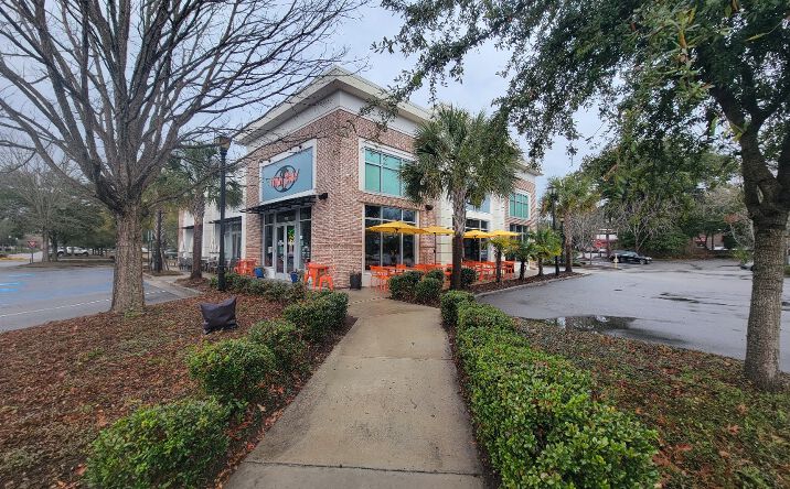 Pictures of Retail property located at 3066 Proprietors Place, Suite 7, Mt. Pleasant, SC 29466 for sales - image #1
