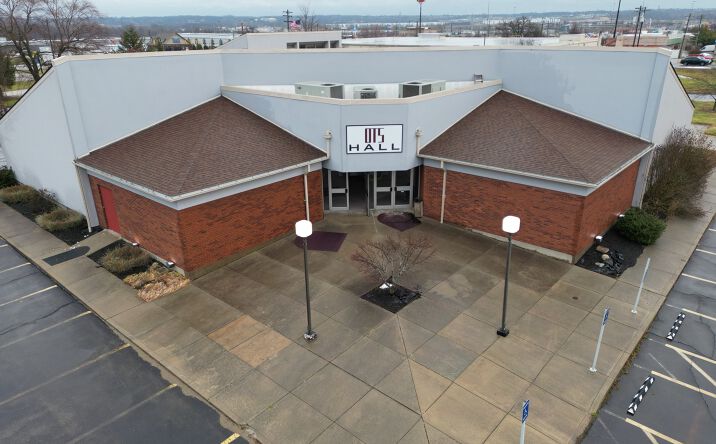 Pictures of Hospitality, Office, Special Purpose property located at 913 Lebanon St, Monroe, OH 45050 for sales - image #1